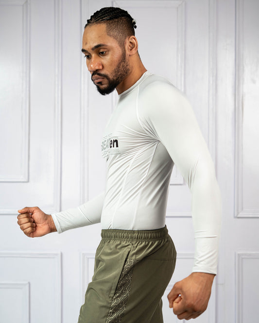 Men’s Muscle Fit Long Sleeve Performance T-Shirt