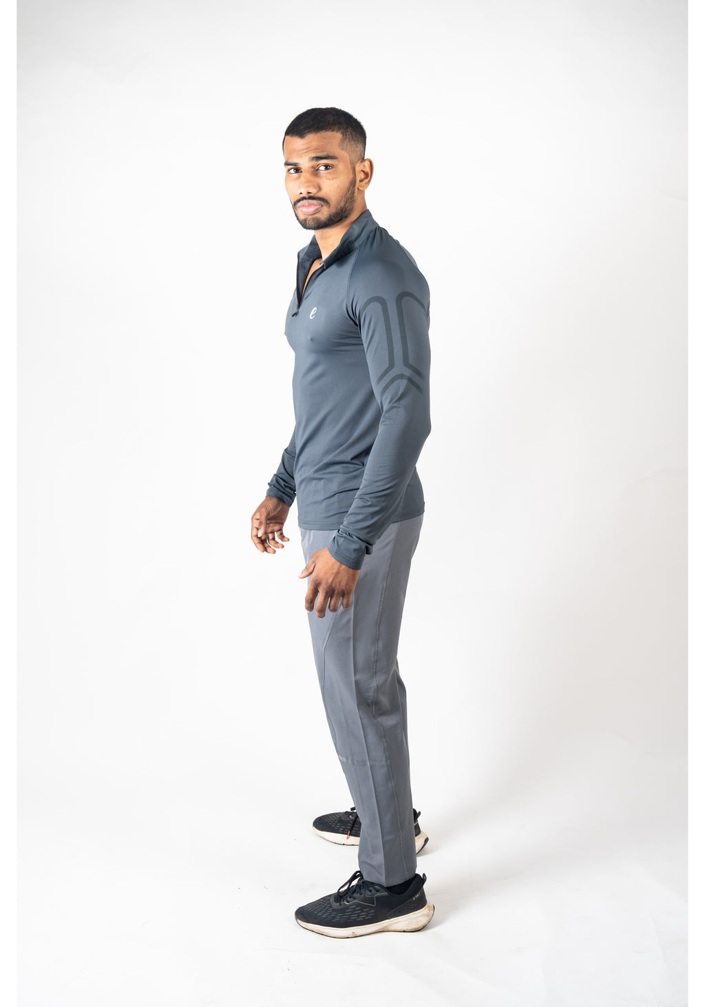 Ethan Men Solid Full Sleeve Zipper Collar T-Shirt