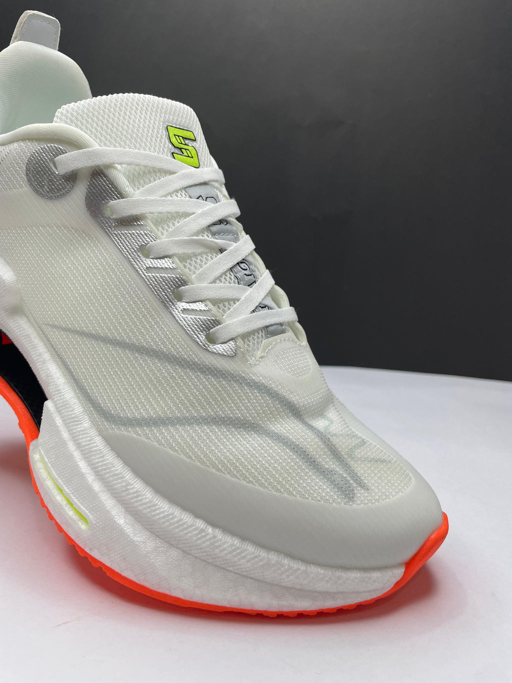 Ethan Sikaige Sports Running Shoes For Men