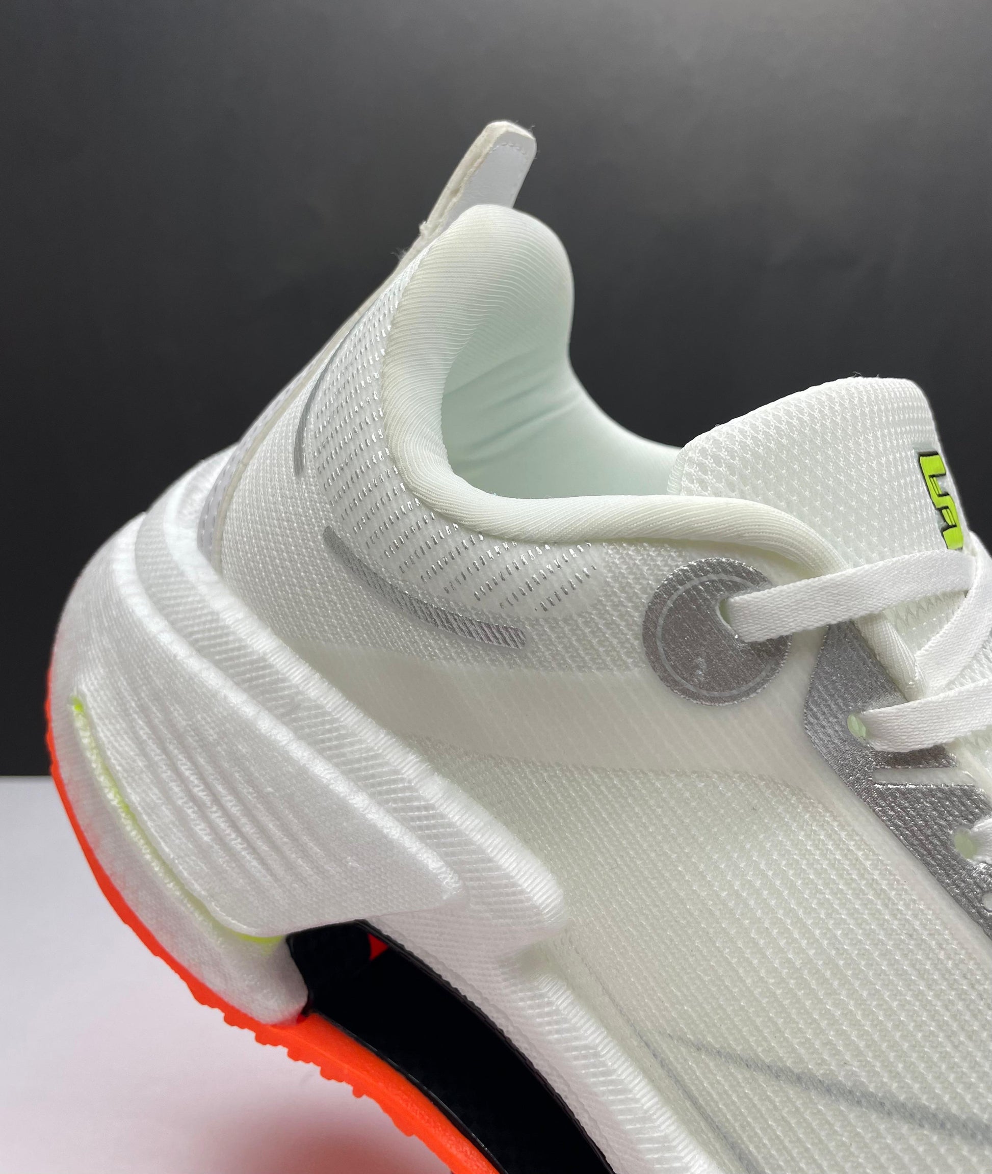 Ethan Sikaige Sports Running Shoes For Men